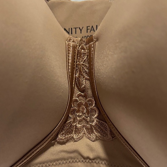 Vanity Fair Smooth Nude Full-Coverage T-Shirt Bra - Picture 3 of 6
